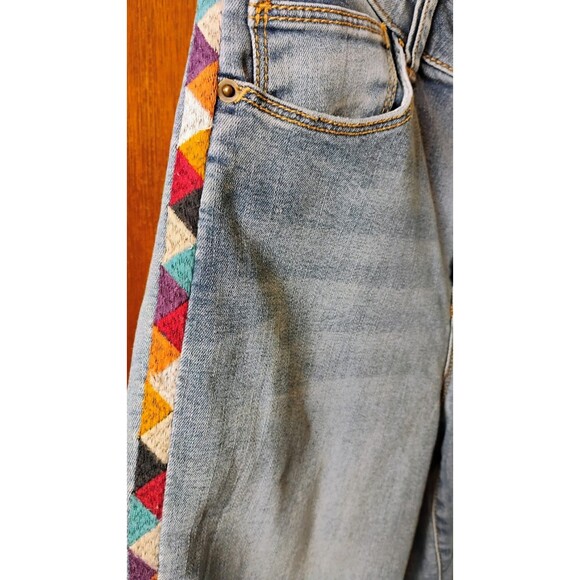 Knox Rose Women's Mid-Rise Straight Leg Embroidered Jeans, Size‎ 10 - Picture 3 of 7